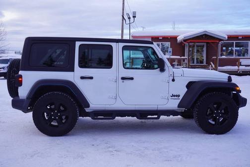Bright White Clearcoat 2019 Jeep Wrangler Unlimited Sport Altitude