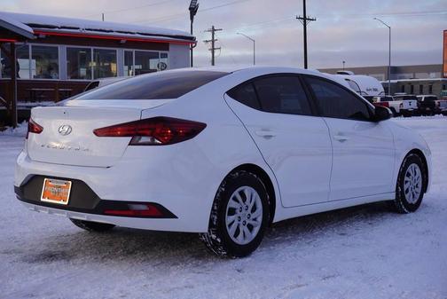 Quartz White Pearl 2019 Hyundai ELANTRA SE