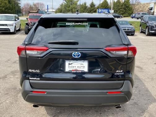 2019 Toyota RAV4 Hybrid XLE