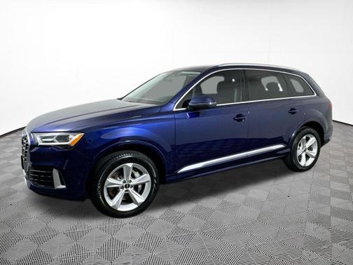 Navarra Blue Metallic 2022 Audi Q7 45 Premium