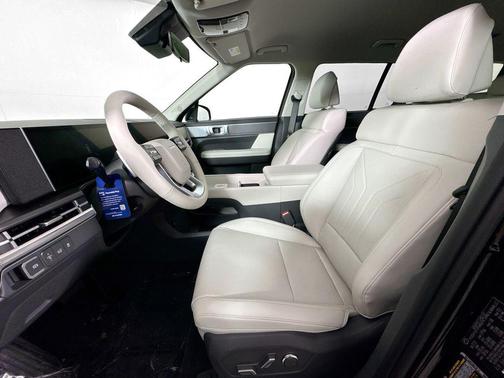 Phantom Black 2026 Hyundai SANTA FE SEL 2.4