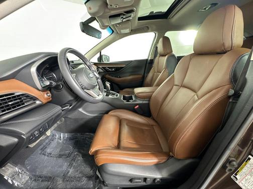 Cinnamon Brown Pearl 2022 Subaru Outback Touring