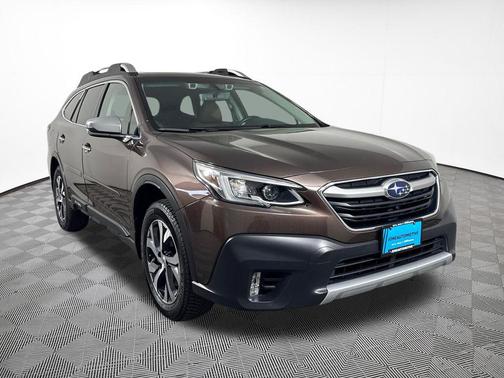 Cinnamon Brown Pearl 2022 Subaru Outback Touring