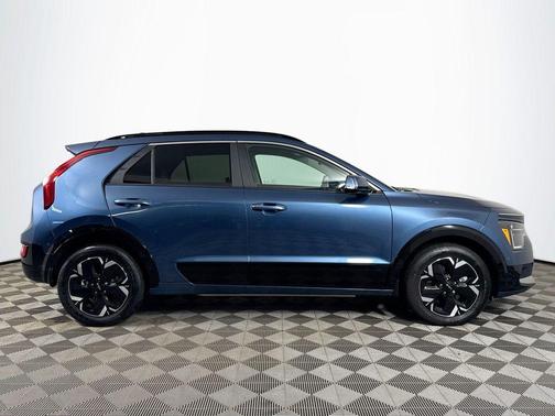 2025 Kia Niro EV Wave