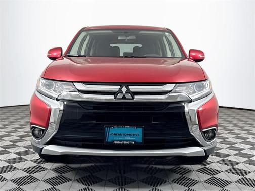 2016 Mitsubishi Outlander SE