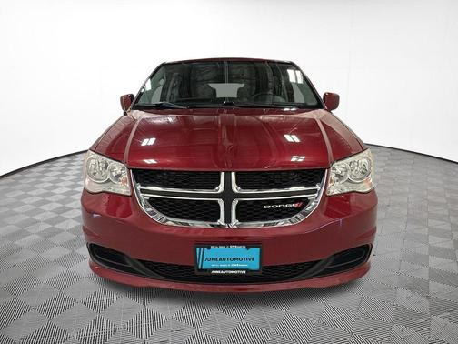 Deep Cherry Red Crystal Pearlcoat 2015 Dodge Grand Caravan SXT