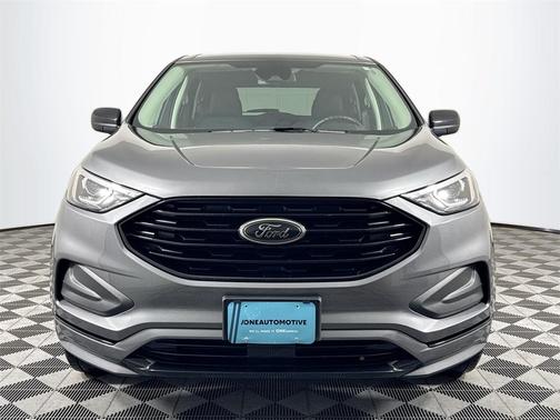 2023 Ford Edge SE