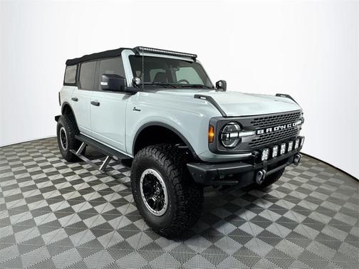 2022 Ford Bronco Badlands