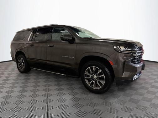 2021 Chevrolet Suburban LT