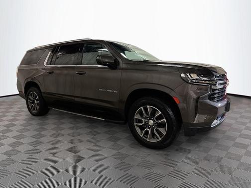 2021 Chevrolet Suburban LT