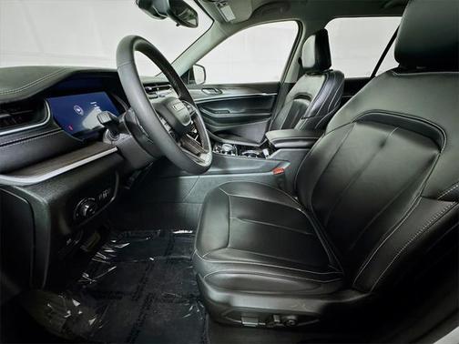 2023 Jeep Grand Cherokee Limited X