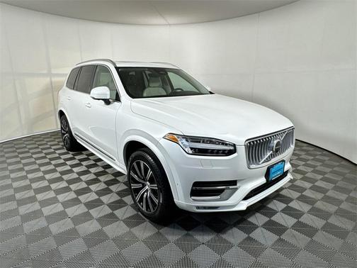 2023 Volvo XC90 B6 Plus 7-Seater