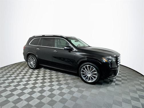 2025 Mercedes-Benz GLS 450 4MATIC