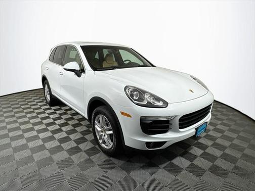 2016 Porsche Cayenne Base