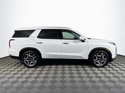 2025 Hyundai PALISADE SEL Premium