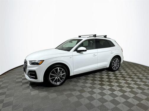 2021 Audi Q5 Premium Plus 55 TFSI e quattro S tronic