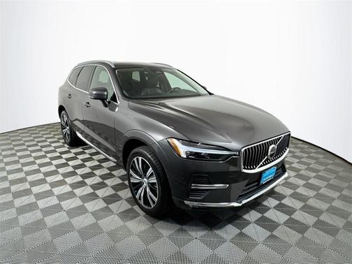 2022 Volvo XC60 B6 Inscription