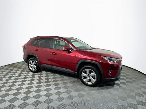 2021 Toyota RAV4 Hybrid XLE Premium
