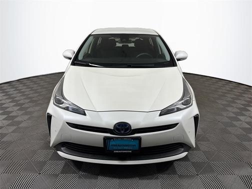 2020 Toyota Prius LE