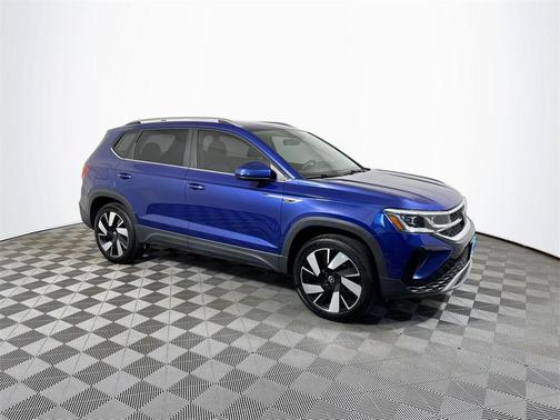 2024 Volkswagen Taos 1.5T SEL