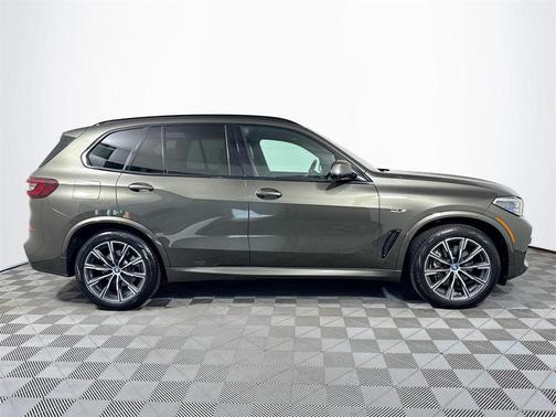 2023 BMW X5 xDrive45e