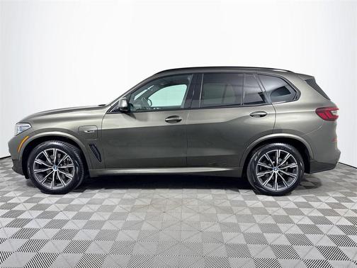 2023 BMW X5 xDrive45e