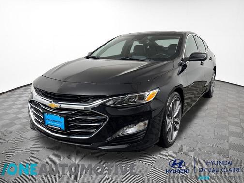 Mosaic Black Metallic 2024 Chevrolet Malibu FWD 2LT