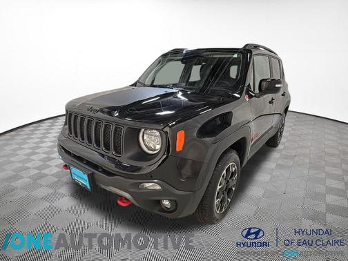 Black Clearcoat 2023 Jeep Renegade Trailhawk