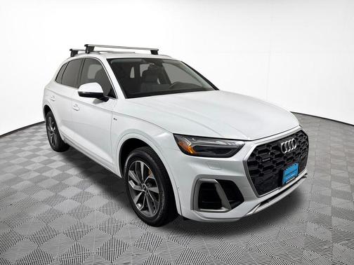 2022 Audi Q5 45 S line Prestige