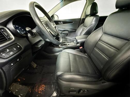 2019 Kia Sorento SX