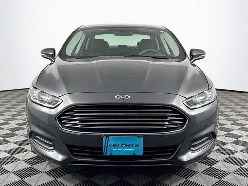 2015 Ford Fusion Hybrid SE