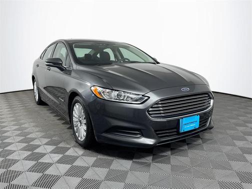 2015 Ford Fusion Hybrid SE