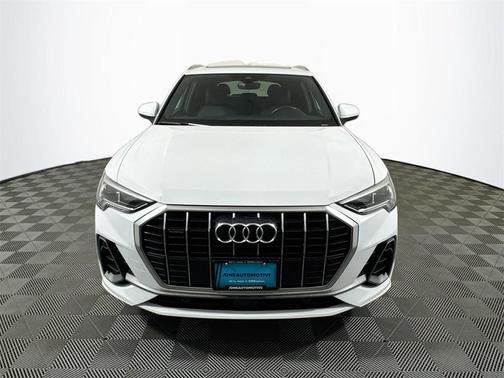 2023 Audi Q3 Premium 45 TFSI S line quattro Tiptronic
