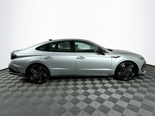 2025 Hyundai SONATA N Line