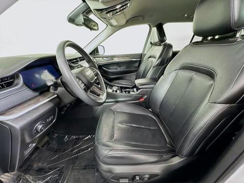 2023 Jeep Grand Cherokee Limited X