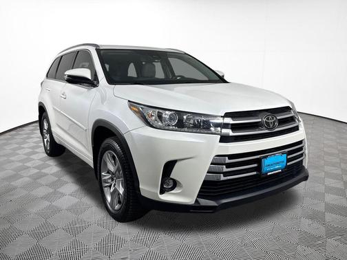 2019 Toyota Highlander Limited Platinum