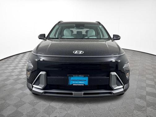 Abyss Black Pearl 2026 Hyundai KONA Limited