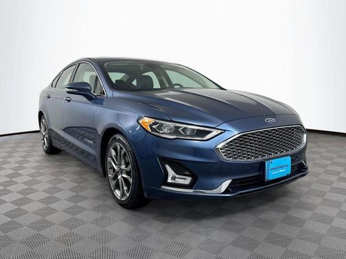 2019 Ford Fusion Hybrid Titanium