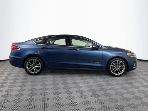 2019 Ford Fusion Hybrid Titanium