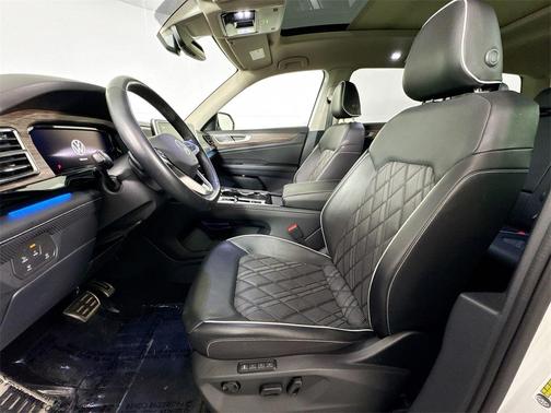 2024 Volkswagen Atlas 2.0T SEL Premium R-Line 4MOTION