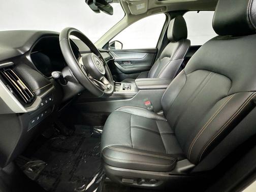 2025 Mazda CX-70 PHEV Premium Package