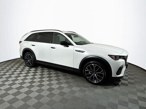 2025 Mazda CX-70 PHEV Premium Package