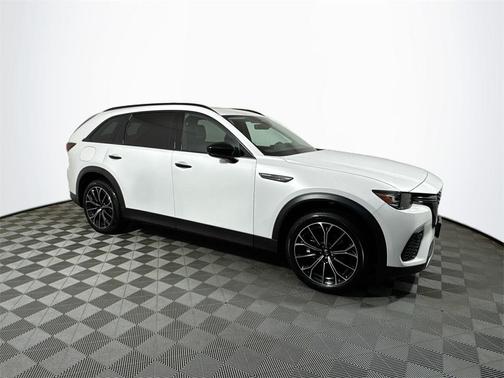 2025 Mazda CX-70 PHEV Premium Package