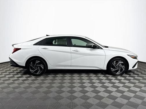 2025 Hyundai ELANTRA Sport