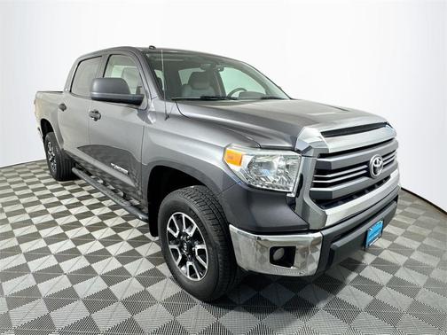 2014 Toyota Tundra SR5