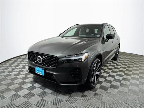 2022 Volvo XC60 Recharge Plug-In Hybrid T8 R-Design
