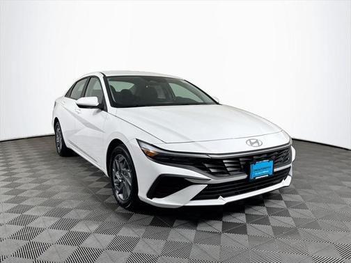 2025 Hyundai ELANTRA HEV Blue