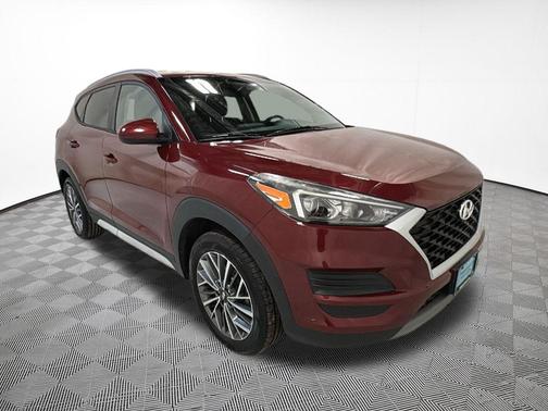 Gemstone Red 2019 Hyundai TUCSON SE