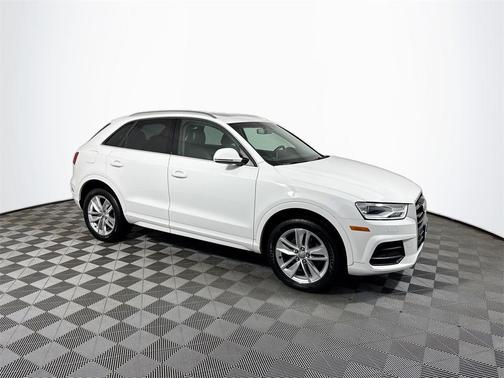 2016 Audi Q3 2.0T Premium Plus