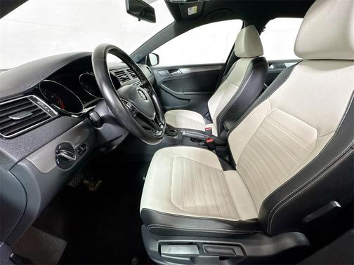 2016 Volkswagen Jetta 1.8T Sport